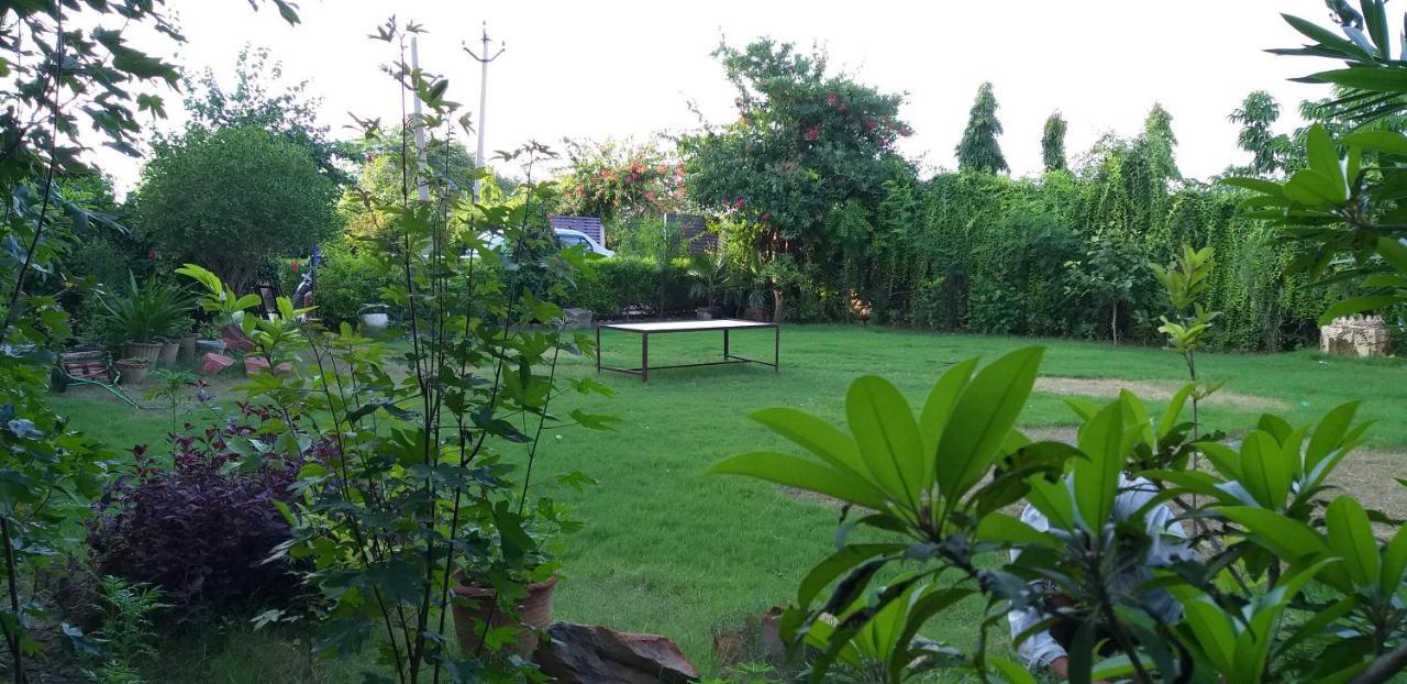 Ibishouse Farm Stay Bharatpur Exterior foto
